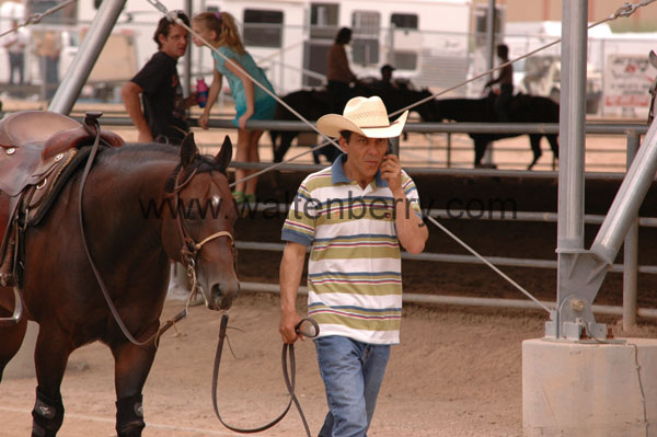 candid  AZ08p23- 227