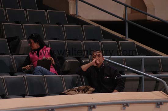 candid NR05p14.1-090